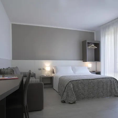 Sofia Hotel 3*