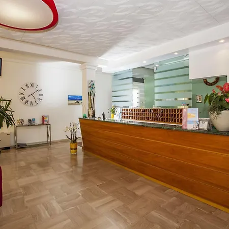 Hotel Sofia 3*