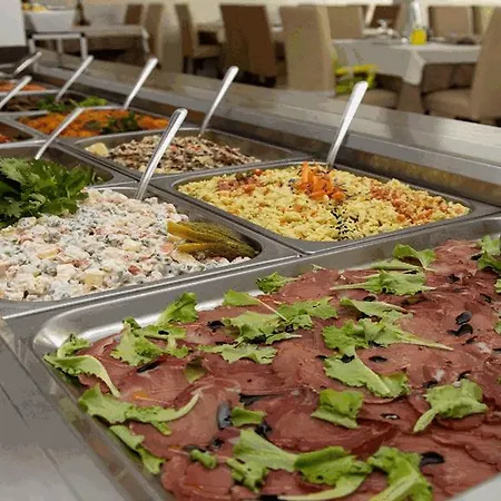 Sofia リド・ディ・イエゾロ